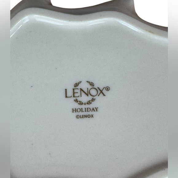 Lenox Holly Candy Dish Holiday Collection Maple Leaf Dish - Picture 6 of 7